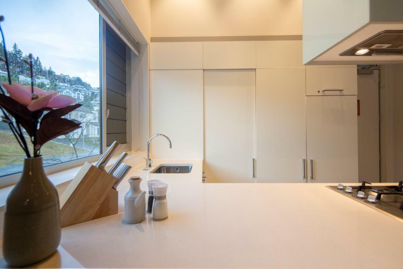 Kent Street Apartments - Element Escapes Квинстаун Экстерьер фото