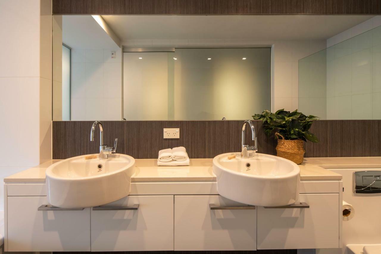 Kent Street Apartments - Element Escapes Квинстаун Экстерьер фото